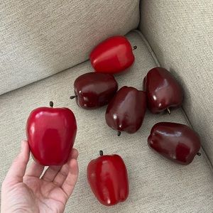 Fake apples, beautiful red colors total 7